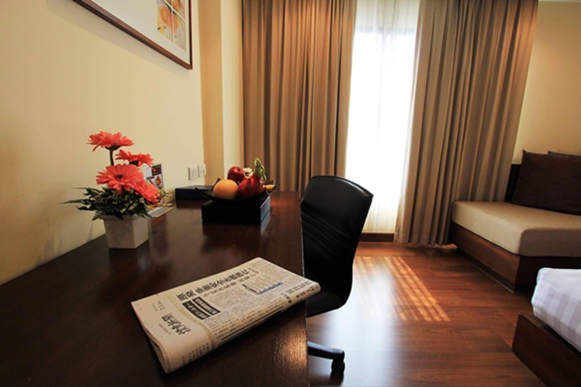 Khách sạn St. 3*